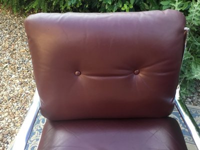 Pair of armchairs 70