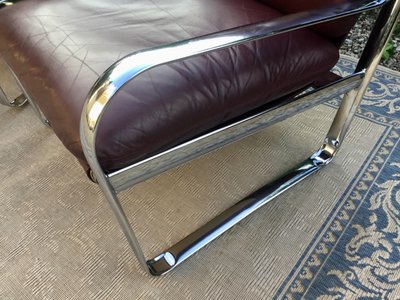 Pair of armchairs 70