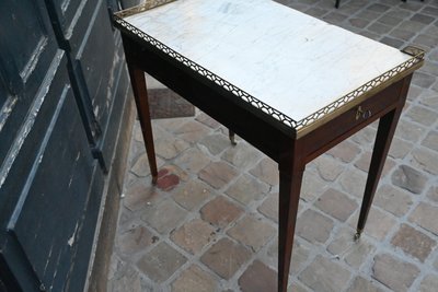 Table de salon en acajou estampillée de Georges Jacob , du XVIII