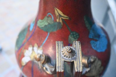 Beautiful and important cloisonné vase China XIX