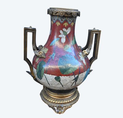 Beautiful and important cloisonné vase China XIX