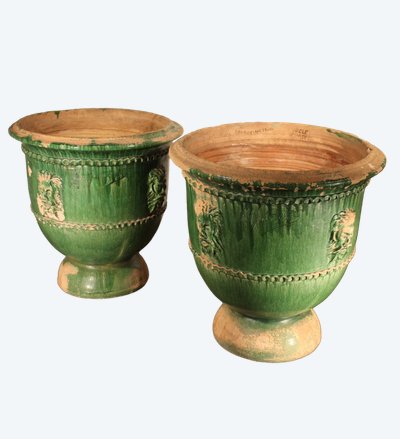  Pair of vases from Saint-Jean de Fos