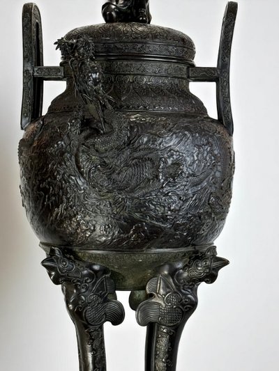LARGE 90 CM VASE IN PAINTED SCULPTTED BRONZE MEÏJI PERIOD JAPAN 19th ( 1890 )