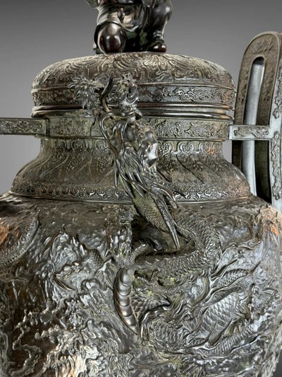 LARGE 90 CM VASE IN PAINTED SCULPTTED BRONZE MEÏJI PERIOD JAPAN 19th ( 1890 )