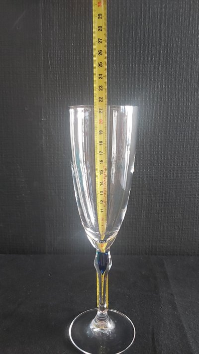 Set of crystal glasses, blue drop at the top of the leg.