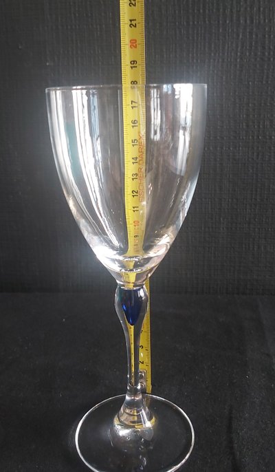 Set of crystal glasses, blue drop at the top of the leg.