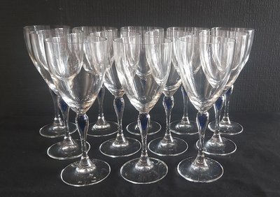 Set of crystal glasses, blue drop at the top of the leg.