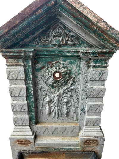 Ancienne Fontaine Murale Ou D’applique En Fonte De Fer De Antoine Durenne Fin XIXéme Siècle 