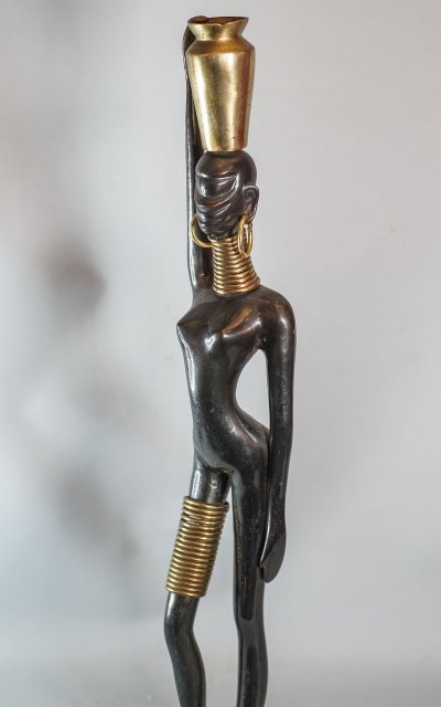 Karl HAGENAUER (1898 - 1956), After, Porteuse d'eau bronze