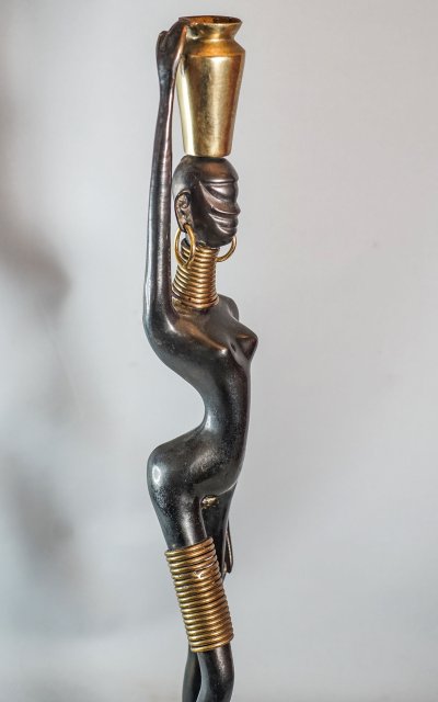 Karl HAGENAUER (1898 - 1956), After, Porteuse d'eau bronze