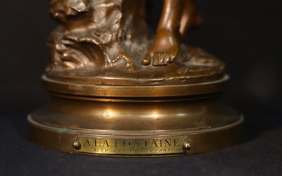 Scultura in bronzo firmata Louis Gossin
