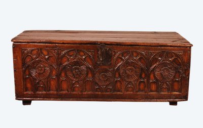 Cassapanca in rovere di epoca gotica