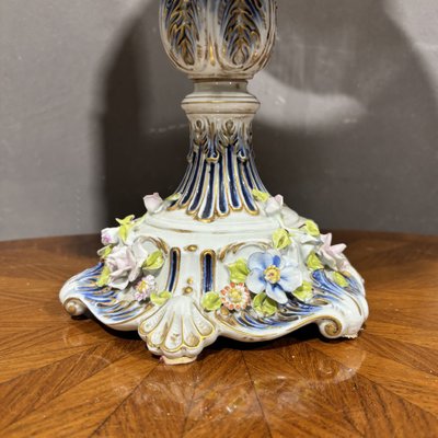 Capodimonte porcelain table lamp