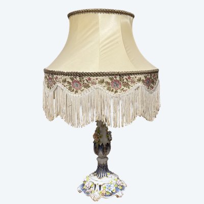 Capodimonte porcelain table lamp