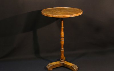 Guéridon directoire Fin XVIIIème siècle  Chêne 