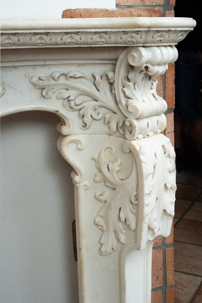 Antiker Kamin Louis XV Neapel Anfang 18.