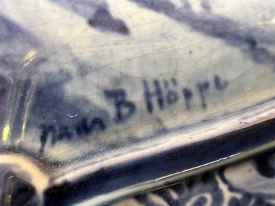 Paire de Plaques Murales en Faïence de Delft – Joost Thooft & Labouchère – Signée Frans Höppé  19eme