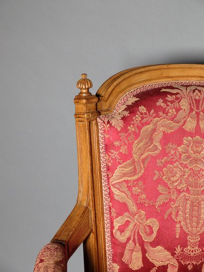 Paire de fauteuils lyonnais d'époque Louis XVI