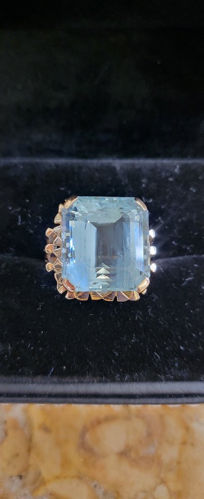 Anello cocktail all'acquamarina in oro 18 ct vintage