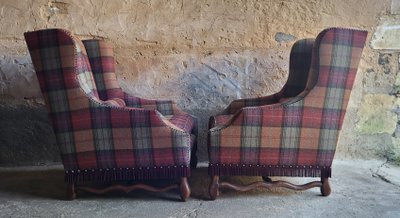 Paire de fauteuils à oreilles Louis XIII