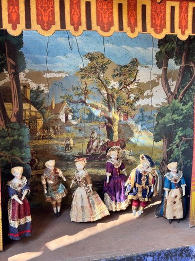 Teatro d'opera in miniatura in legno intagliato - Castelet de marionnettes XIX secolo