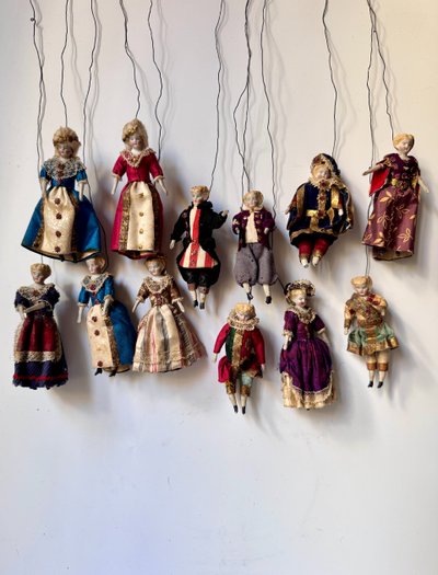 Teatro d'opera in miniatura in legno intagliato - Castelet de marionnettes XIX secolo