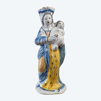 Vergine Maria del XVIII secolo in terracotta di Nevers