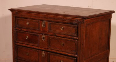 commode anglaise en chêne début 18° siècle