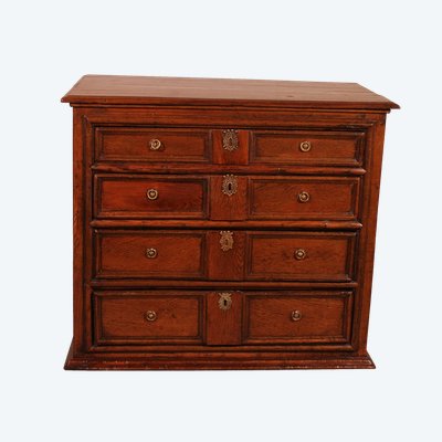 commode anglaise en chêne début 18° siècle