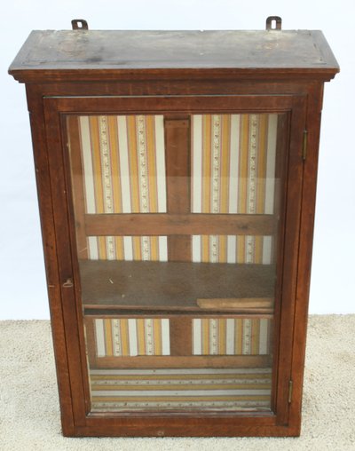 Vitrine à suspendre