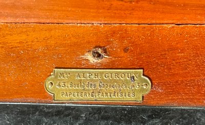 Table de salon Alphonse Giroux époque Napoléon III 