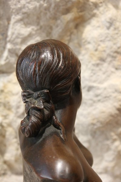 Scultura in bronzo di un busto femminile Jean Garnier (1853-1930)
