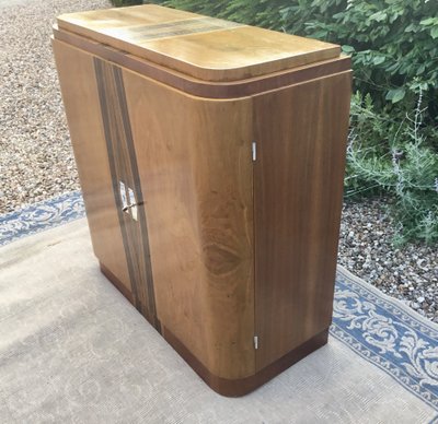 Art-Deco-Bar