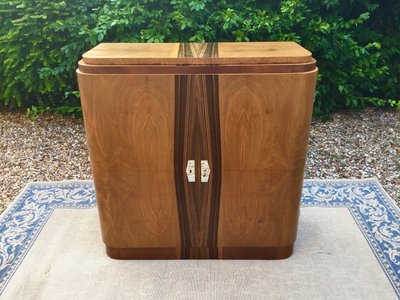 Art-Deco-Bar