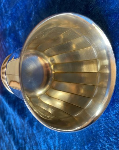 Shower foot tumbler.