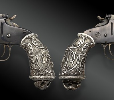 PISTOLA A COLPO SINGOLO SMITH & WESSON, 2 Mod. CALCIO LIBERTY ALLEGORIA.