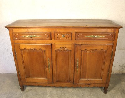 Enfilade aus Kirschbaumholz im Stil Louis XV, 19. Jahrhundert, mit 2 Türen und 3 Schubladen