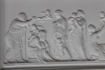 Paire de gypseries bas reliefs avec décor à l'Antique époque fin 19ème encadrées 
