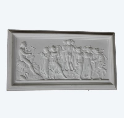 Paire de gypseries bas reliefs avec décor à l'Antique époque fin 19ème encadrées 