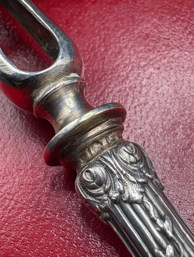 Chop handle