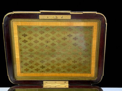 CASE ATTRIBUTED TO "ALPHONSE GIROUX 1776-1848" IN MARQUETRY DECORATED WITH BRONZE