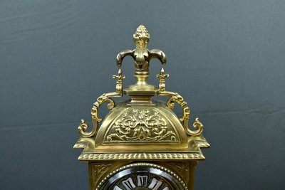 Gilt bronze clock, Louis XIV style - Mid 20th century
