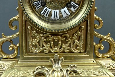 Gilt bronze clock, Louis XIV style - Mid 20th century