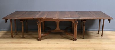 Walnut Allonge Table, 20 place settings, Art Nouveau - Early 20th century