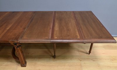 Walnut Allonge Table, 20 place settings, Art Nouveau - Early 20th century