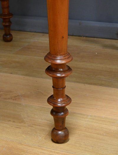 Table 4 à 10 Couverts à Allonges en Merisier, style Louis Philippe – Fin XIXe