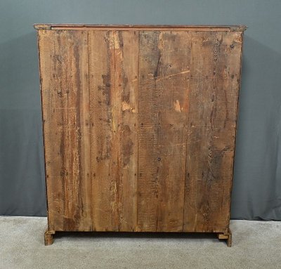 Pine showcase - 1920