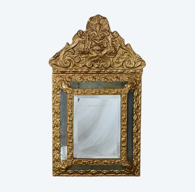 Petit Miroir à Parcloses en Laiton Repoussé – 1900