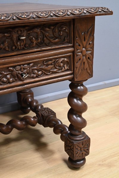 Bureau en Chêne, style Néo-Gothique – Fin XIXe