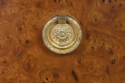 Cassettone intarsiato, stile Luigi XVI - metà del XX secolo